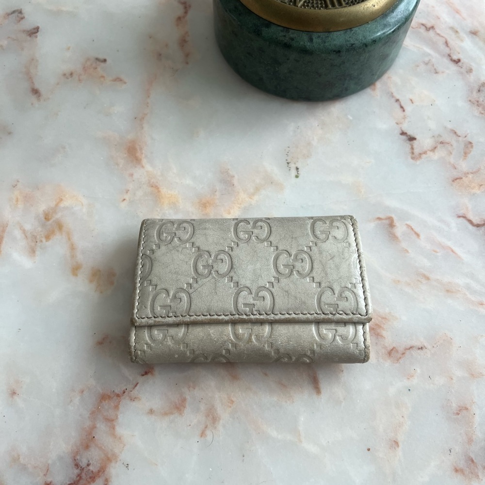 Gucci Ivory Leather Key Pouch
